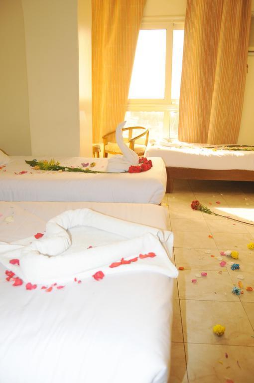 Nile Hotel อัสวาน ภายนอก รูปภาพ