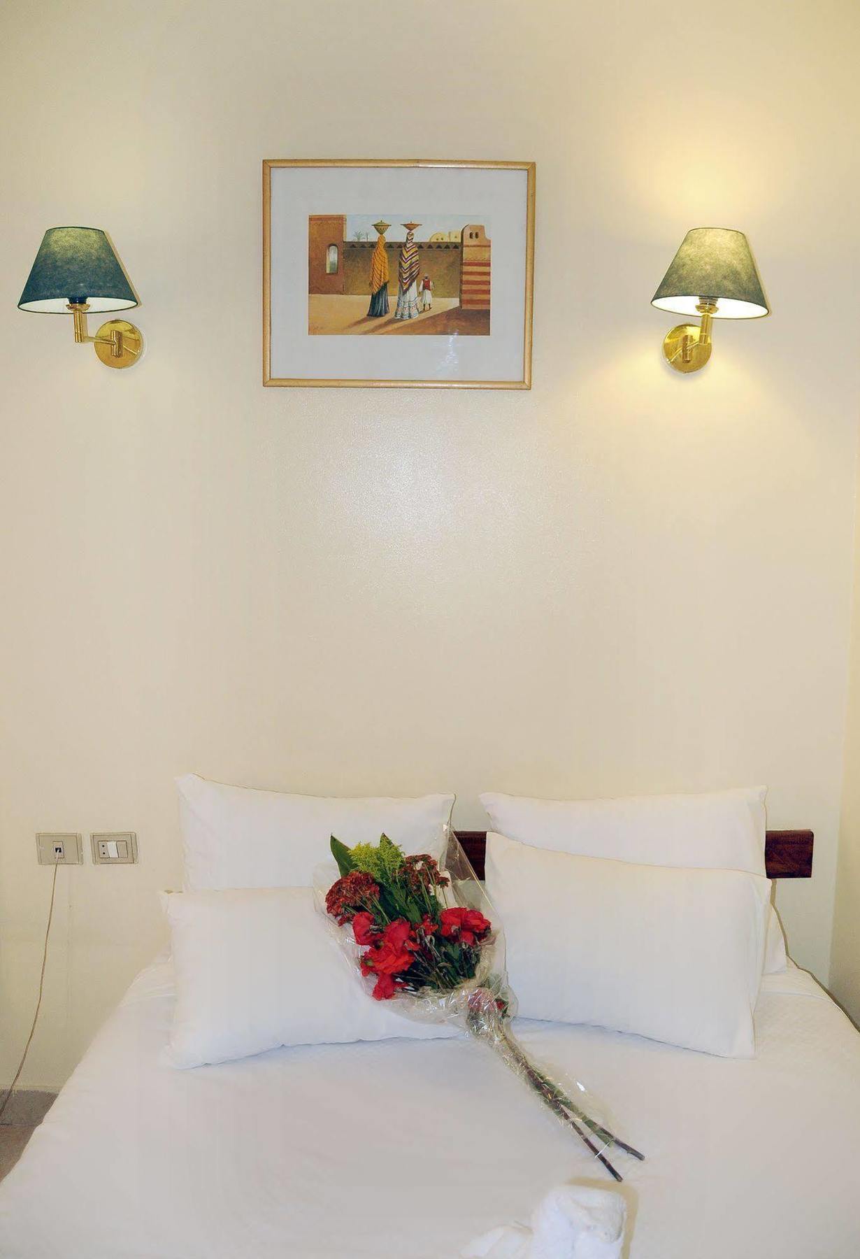 Nile Hotel อัสวาน ภายนอก รูปภาพ